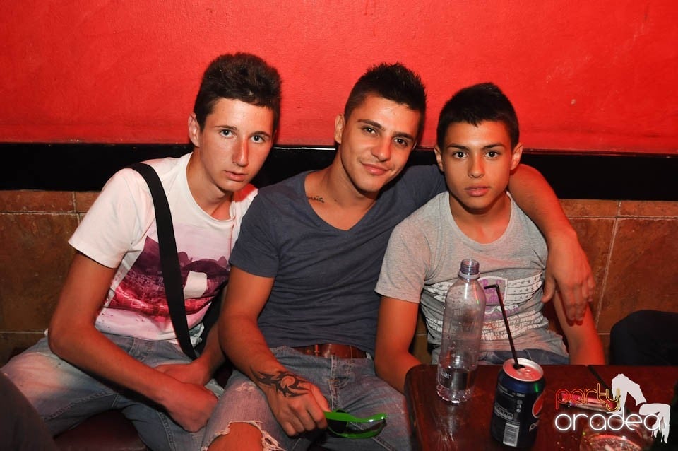 Party time în Downtown!, 