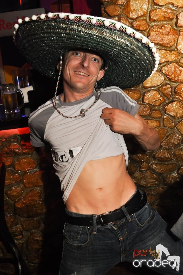 Party time în Downtown!, 