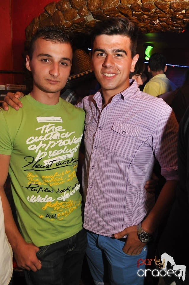 Party time în Downtown!, 