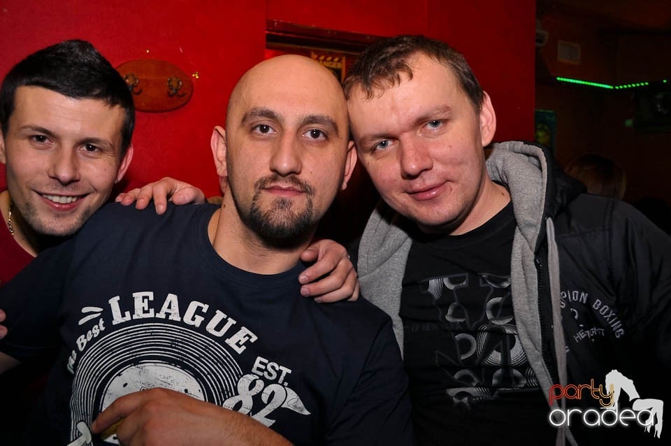 Party time în Downtown, 