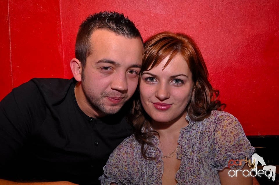 Party time în Downtown, 