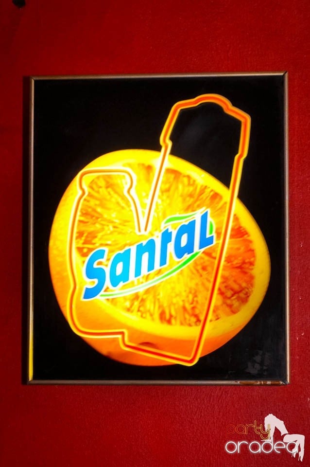 Party time în Downtown, 