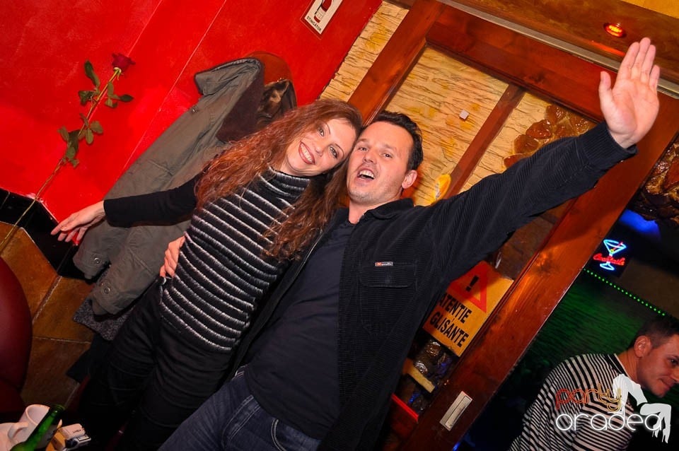 Party time în Downtown, 