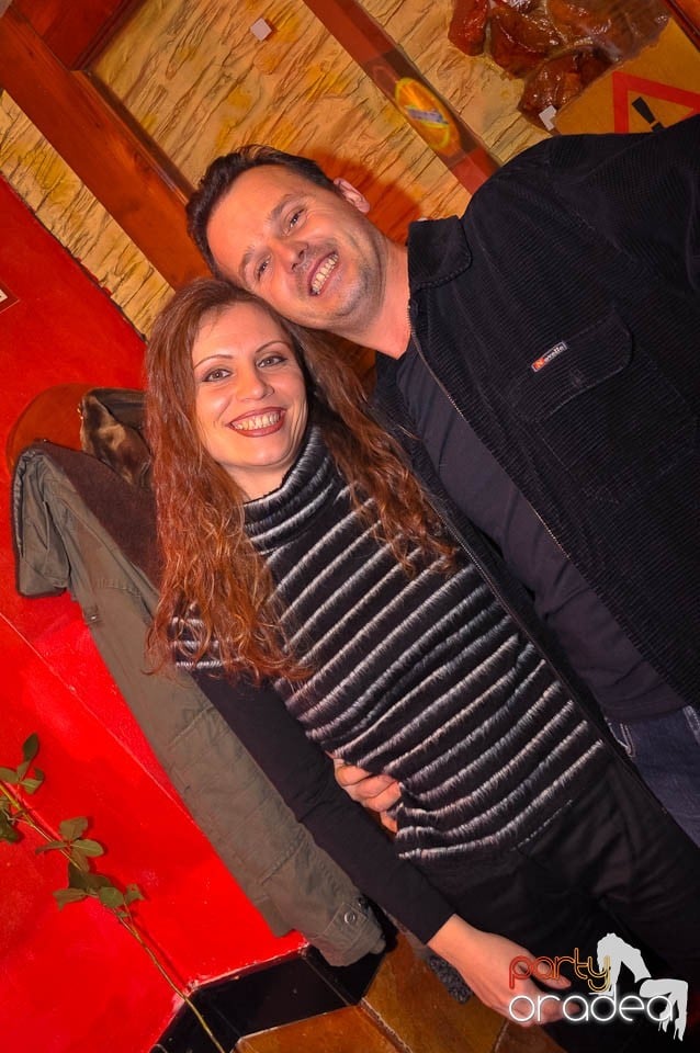 Party time în Downtown, 