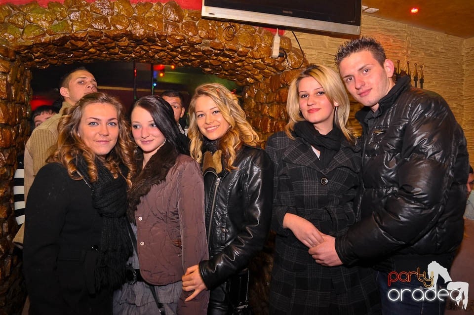 Party time în Downtown, 