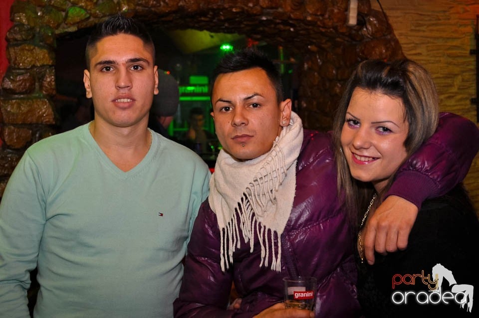 Party time în Downtown, 