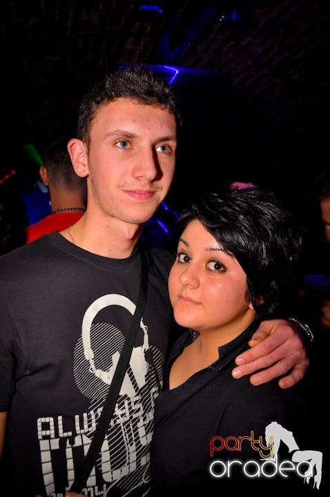 Party Time în Escape, 