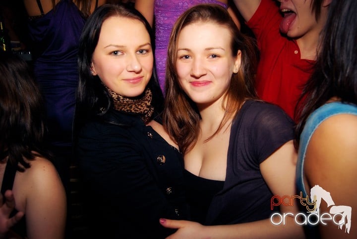 Party time în Escape, 