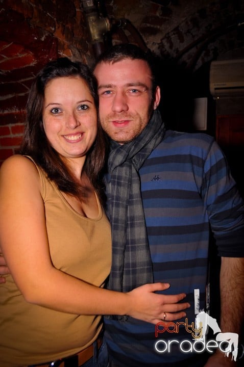 Party Time în Escape, 