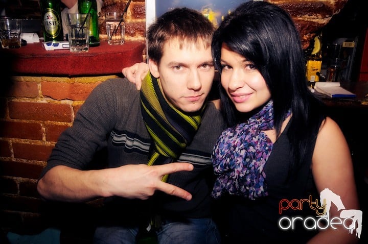 Party time în Escape, 