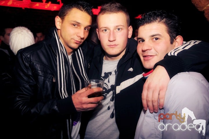 Party time în Escape, 