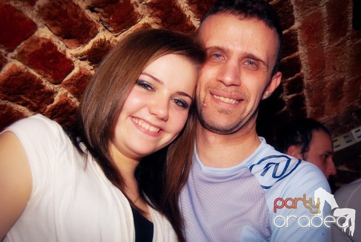 Party time în Escape, 