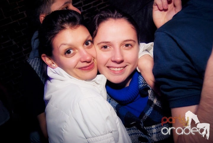 Party time în Escape, 