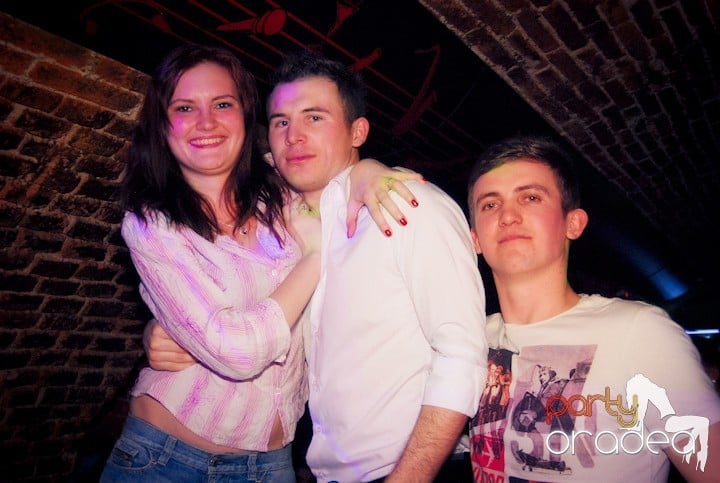 Party time în Escape, 