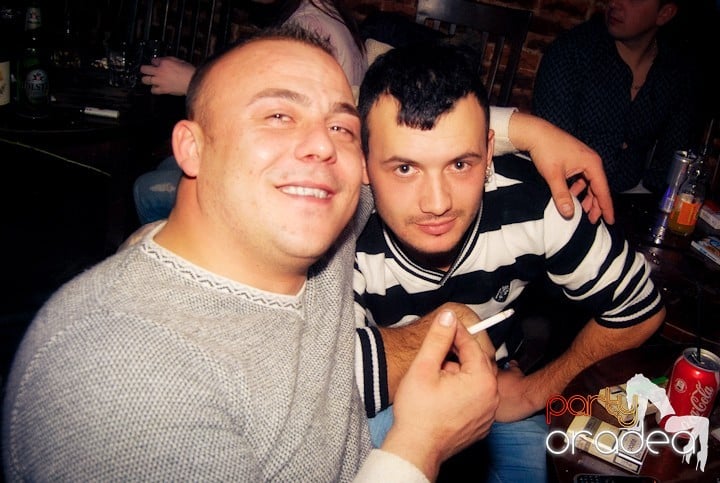 Party time în Escape, 