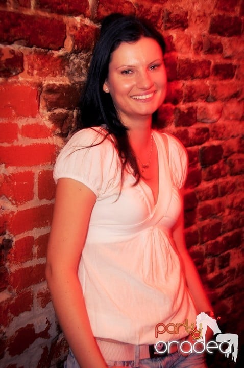 Party time în Escape, 