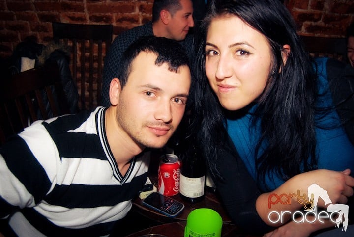 Party time în Escape, 