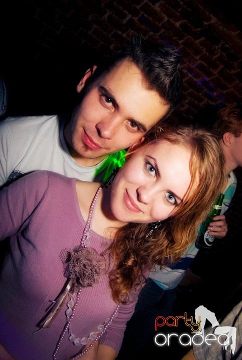 Party time în Escape, 