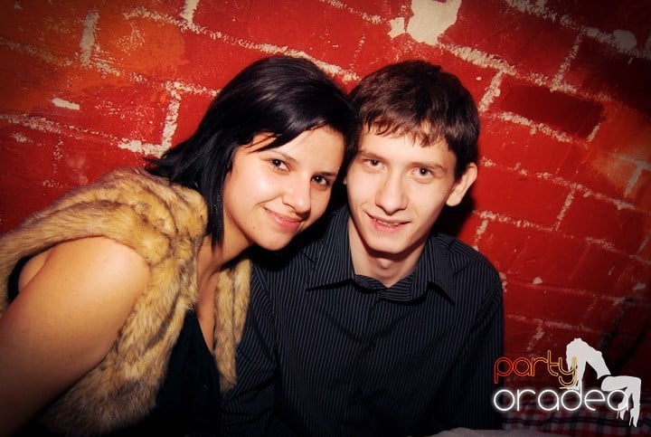 Party time în Escape, 