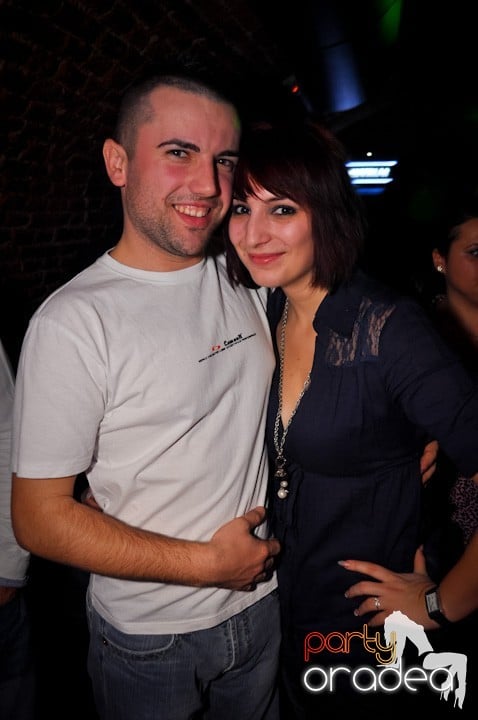 Party Time în Escape, 