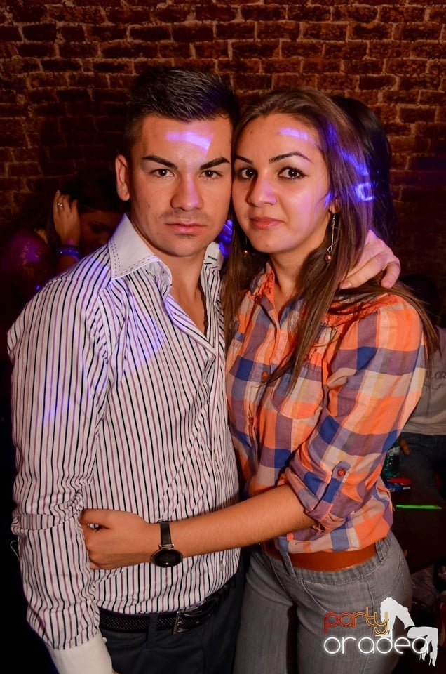 Party Tonight @ Club Escape, 