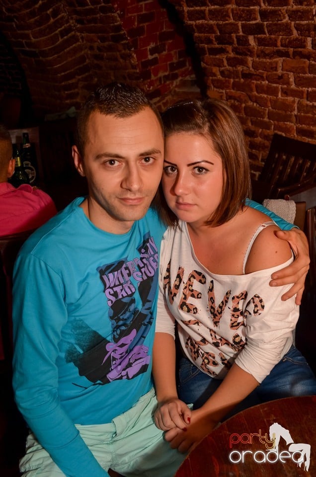 Party Tonight @ Club Escape, 