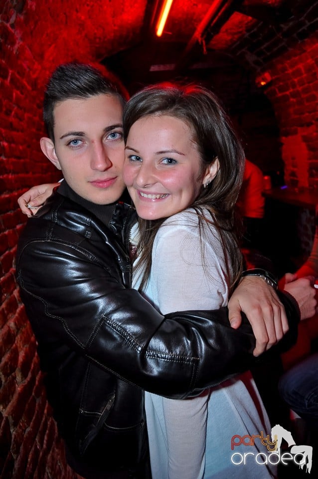 Party Tonight @ Club Escape, 