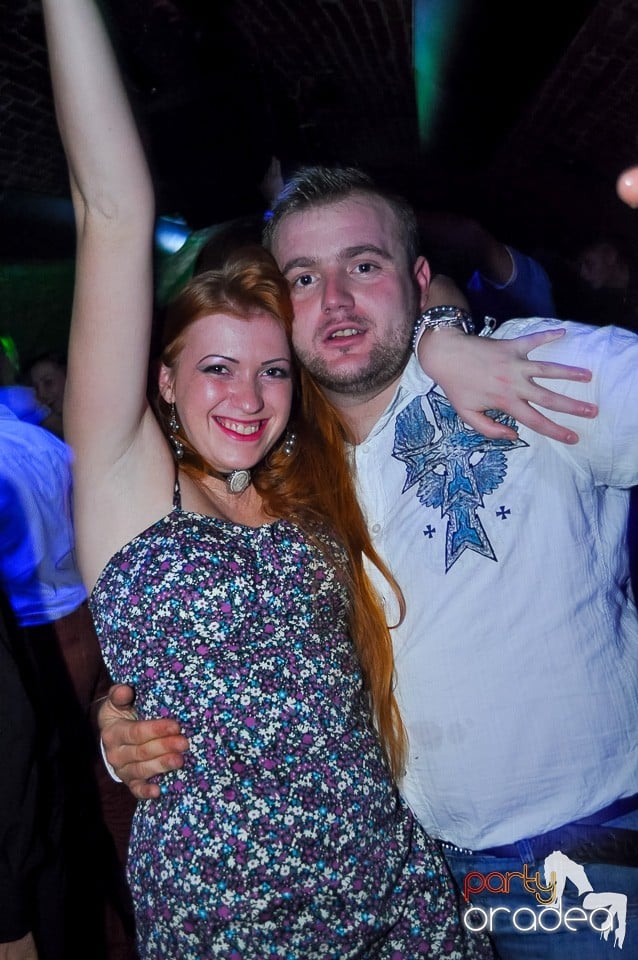 Party Tonight @ Club Escape, 