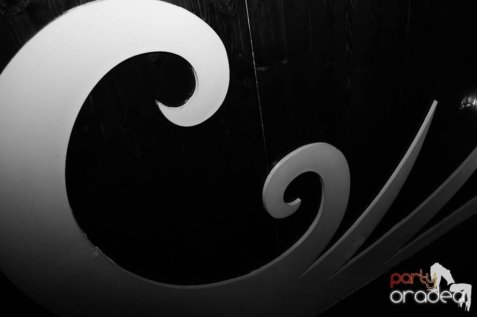 Party weekend în Chanson Café, 