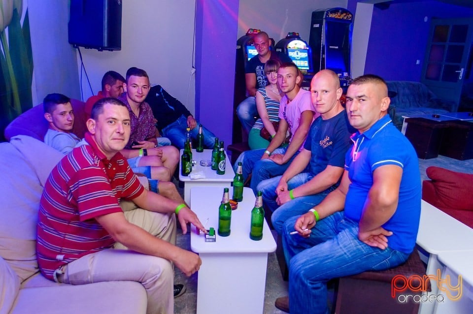 Party With Dj Biro, 