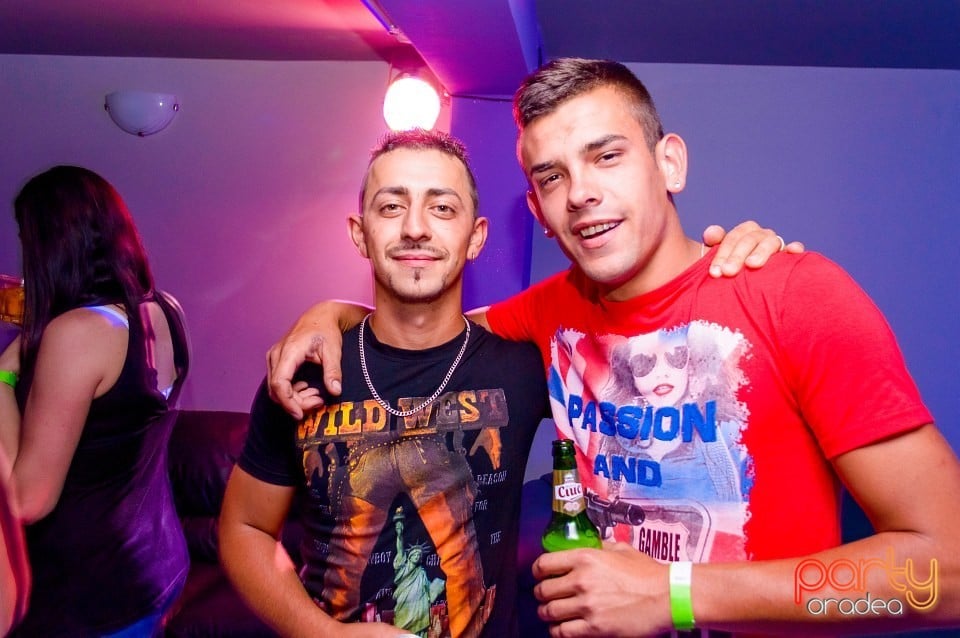 Party With Dj Biro, 