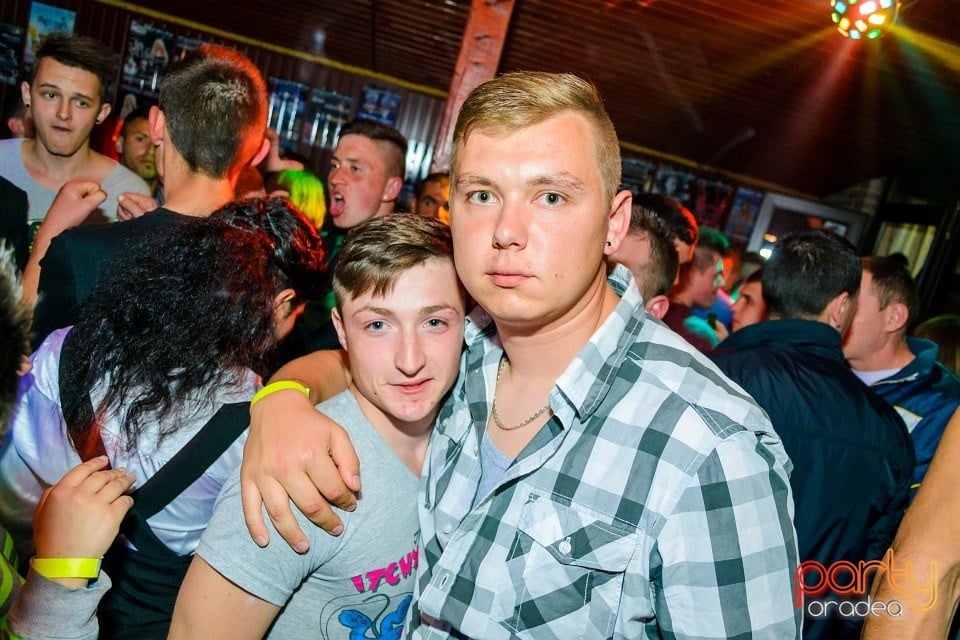 Party With Dj Wallas, Mc Dizzy & Bozsek Márk,