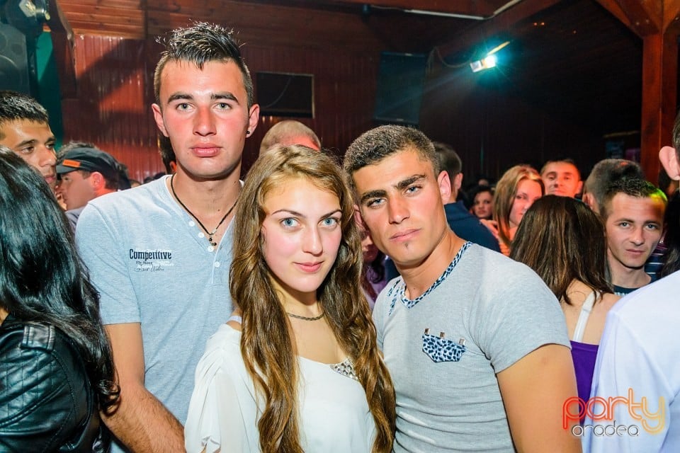 Party With Dj Wallas, Mc Dizzy & Bozsek Márk,