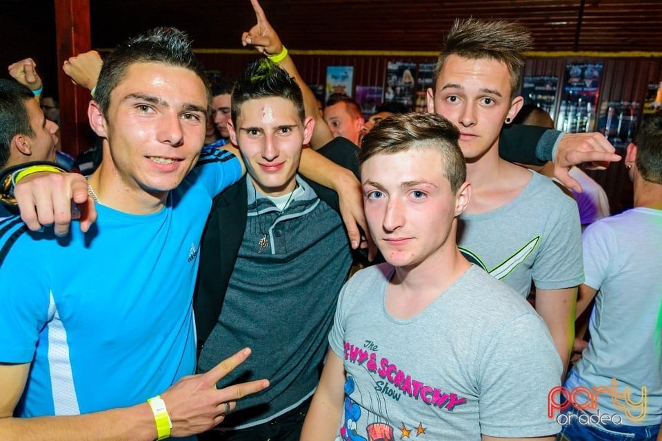 Party With Dj Wallas, Mc Dizzy & Bozsek Márk,