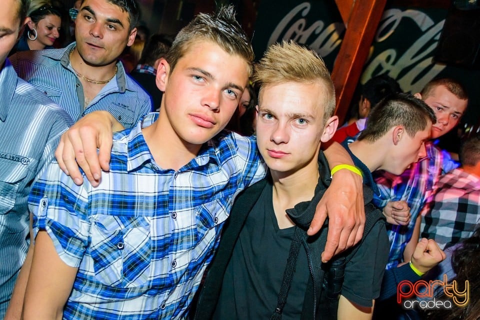 Party With Dj Wallas, Mc Dizzy & Bozsek Márk,