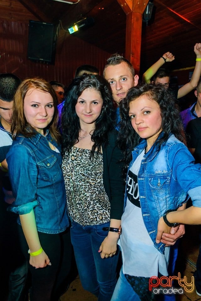 Party With Dj Wallas, Mc Dizzy & Bozsek Márk, 