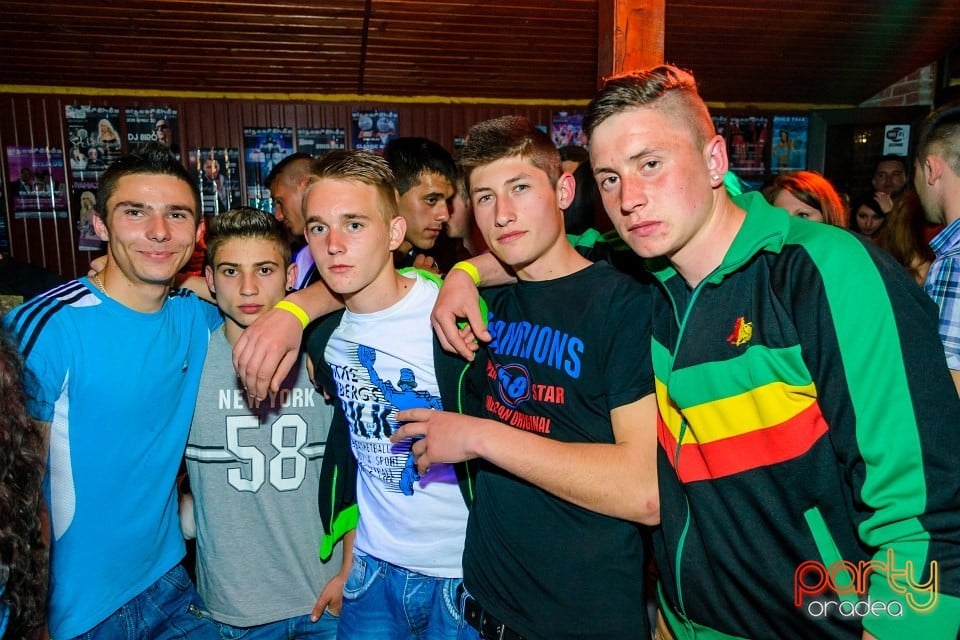 Party With Dj Wallas, Mc Dizzy & Bozsek Márk, 