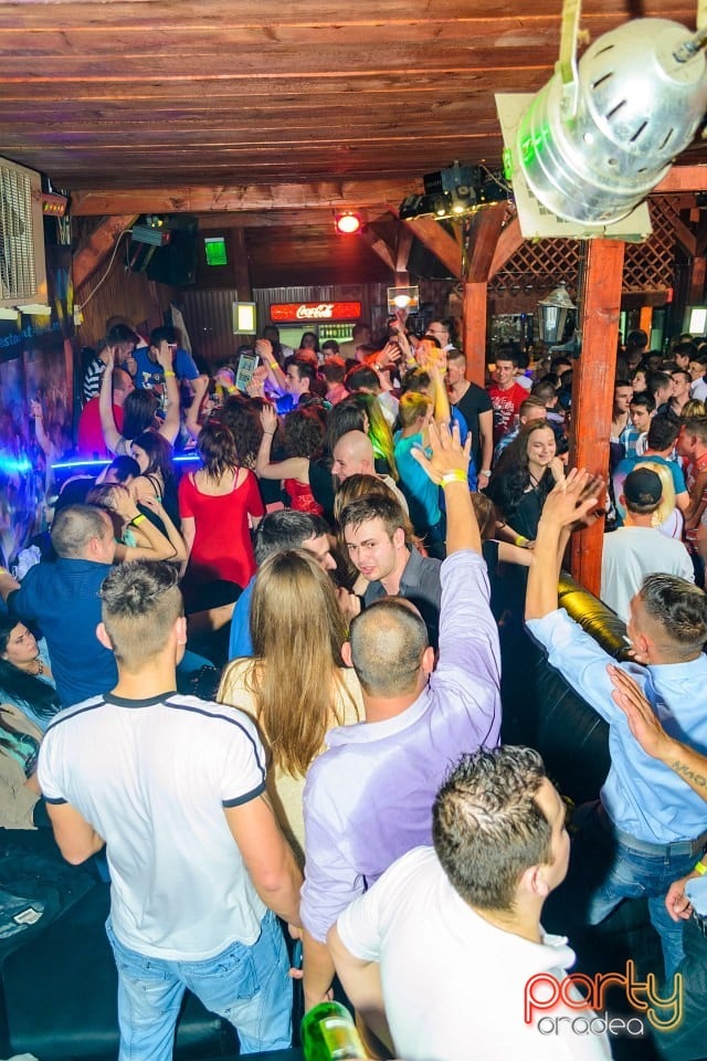 Party With Dj Wallas, Mc Dizzy & Bozsek Márk,