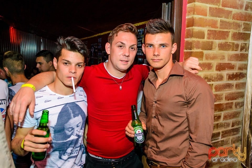 Party With Dj Wallas, Mc Dizzy & Bozsek Márk,