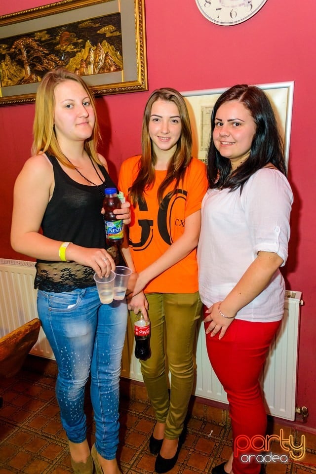 Party With Dj Wallas, Mc Dizzy & Bozsek Márk,