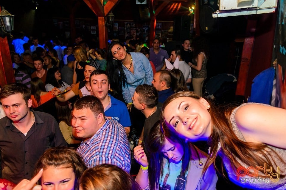 Party With Dj Wallas, Mc Dizzy & Bozsek Márk,