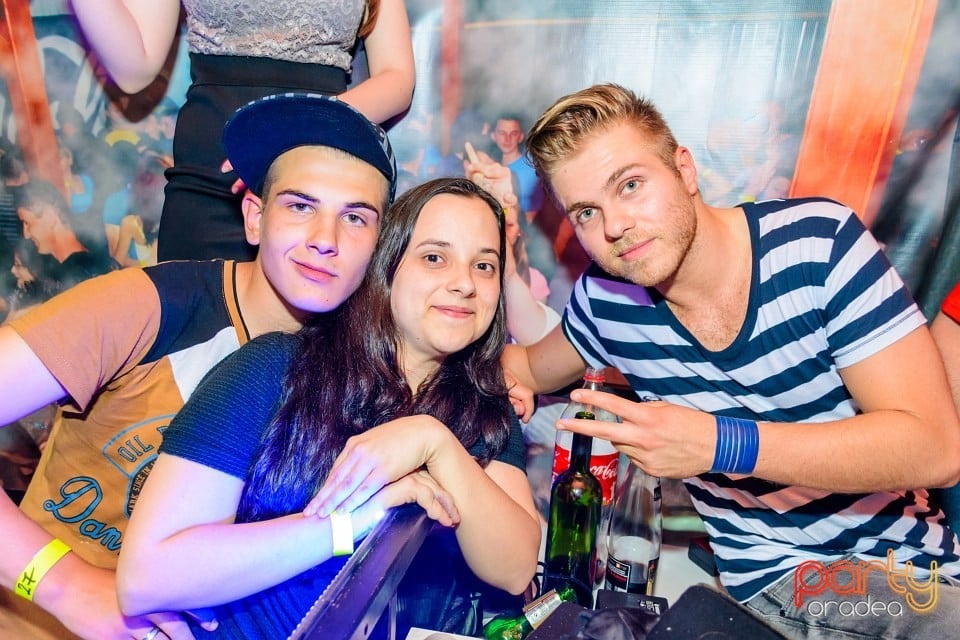 Party With Dj Wallas, Mc Dizzy & Bozsek Márk, 