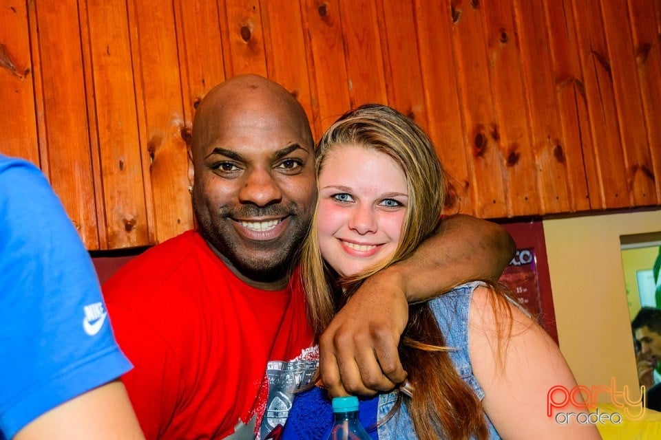 Party With Dj Wallas, Mc Dizzy & Bozsek Márk,