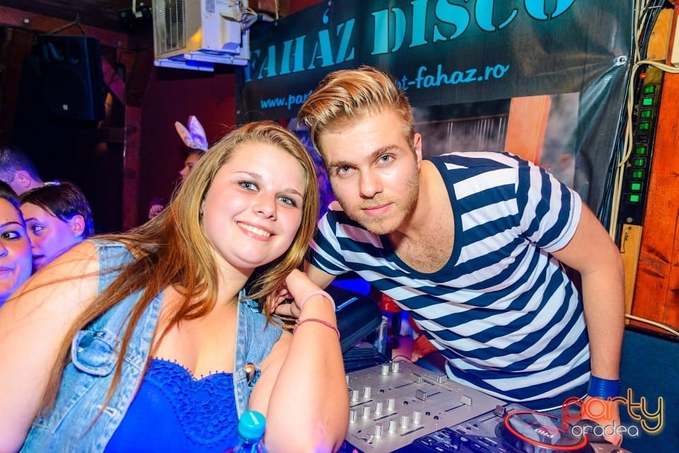 Party With Dj Wallas, Mc Dizzy & Bozsek Márk,
