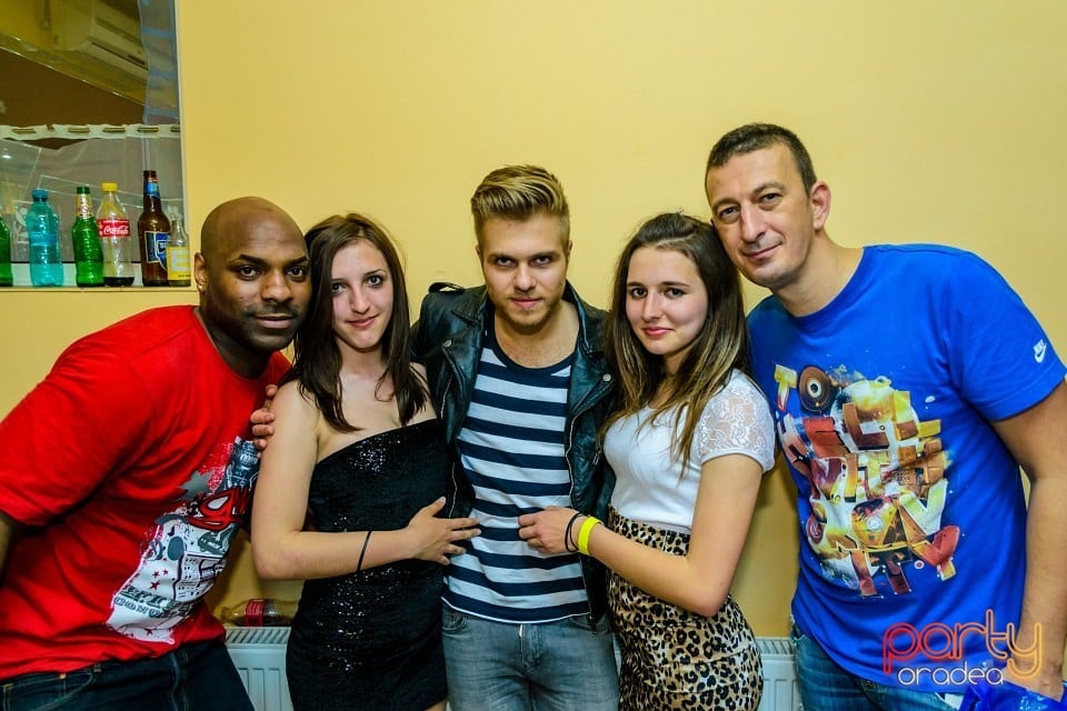 Party With Dj Wallas, Mc Dizzy & Bozsek Márk, 