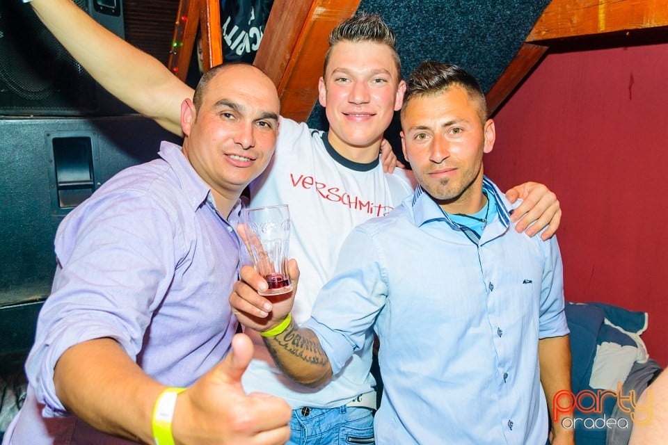 Party With Dj Wallas, Mc Dizzy & Bozsek Márk, 