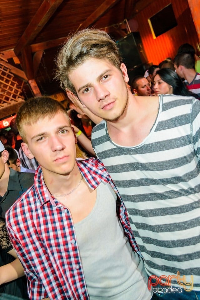 Party With Dj Wallas, Mc Dizzy & Bozsek Márk,