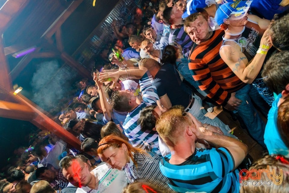 Party With Dj Wallas, Mc Dizzy & Bozsek Márk,