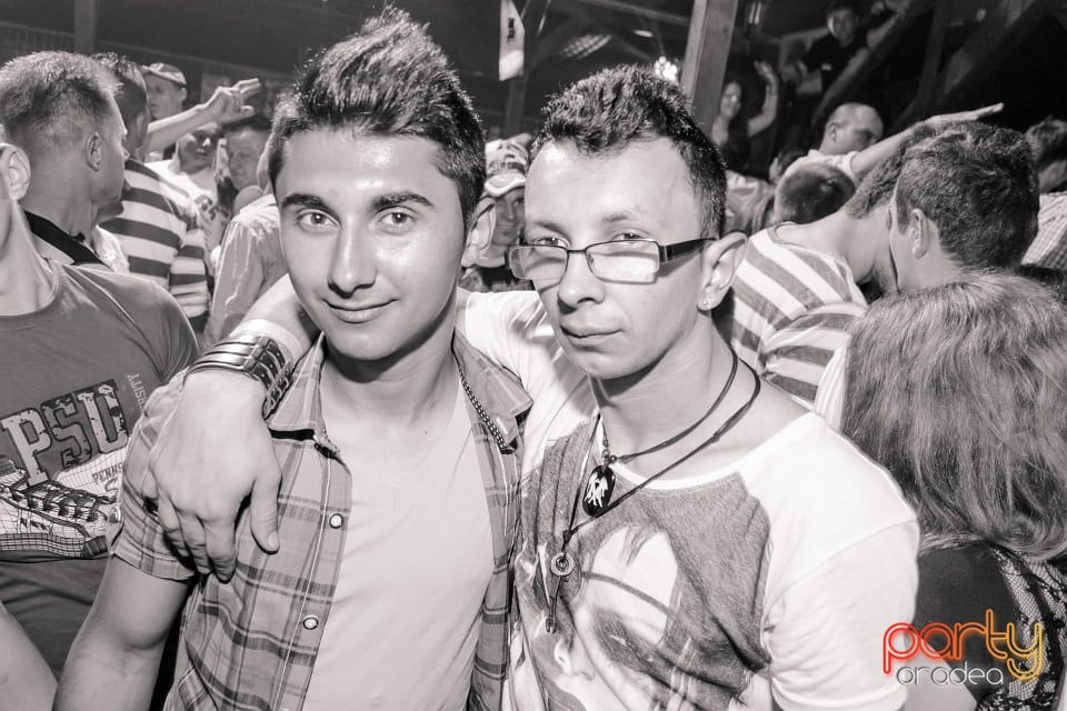 Party With Dj Wallas, Mc Dizzy & Bozsek Márk, 