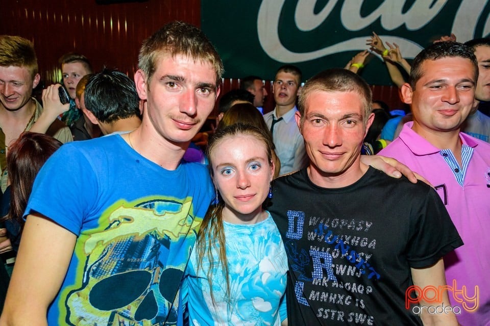 Party With Dj Wallas, Mc Dizzy & Bozsek Márk, 